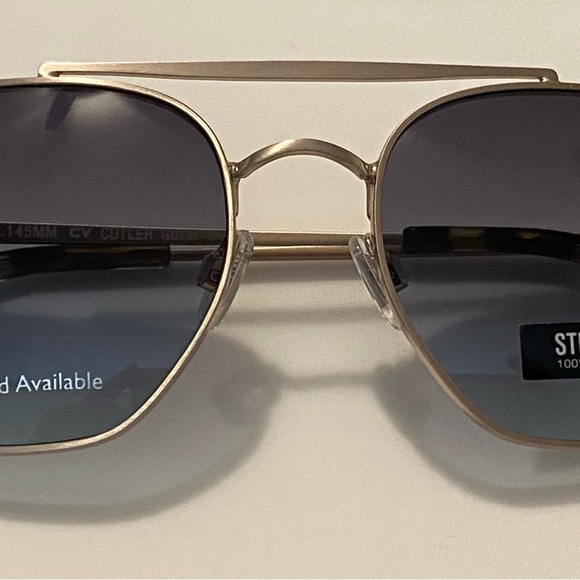 Steve Madden Cutler Gold 54-18-145 Sunglass Frame & Steve Madden Sunglass Case - Picture 1 of 5